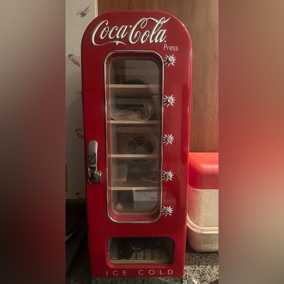 Coca Cola Red Retro Refrigerator